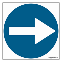 SA020 Go right (turn before sign)