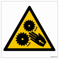 GE013 Caution rotating elements